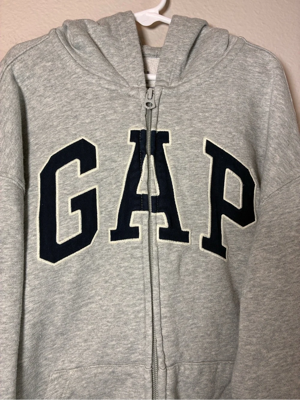 GAP kids zip